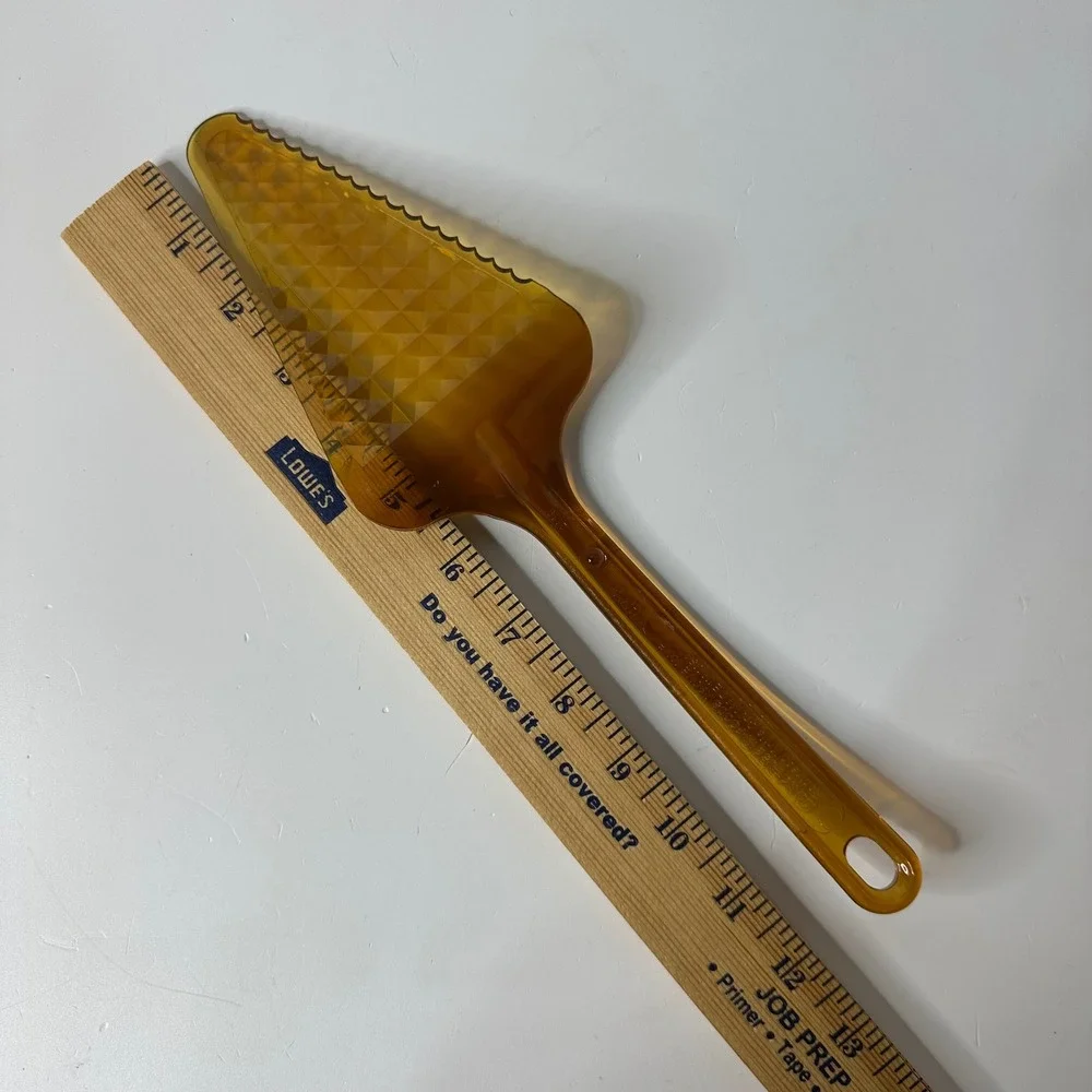 Vintage Ultra Temp Amber Pie Cake Server #2119 Serrated USA Robinson Knife Co